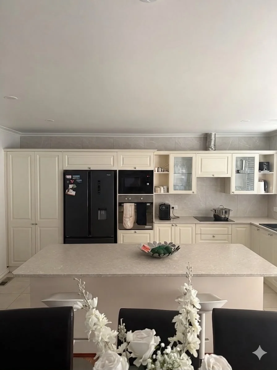 Kitchen before renovation